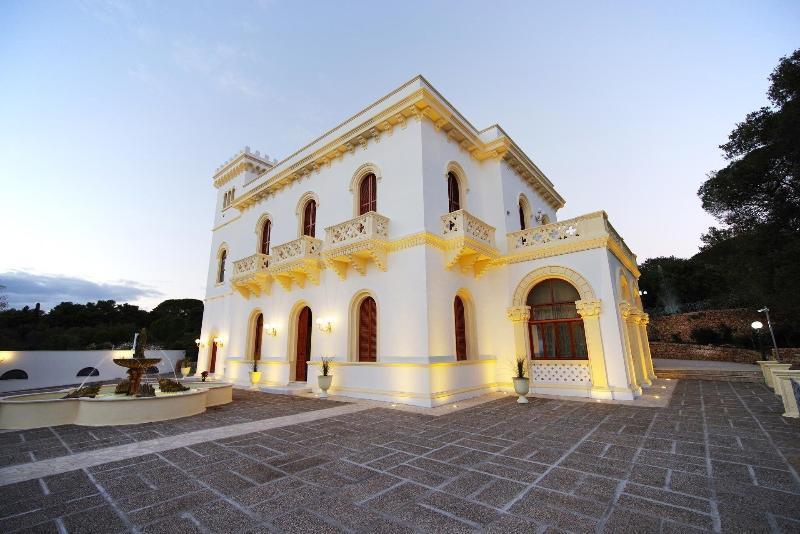 Le Scuderie Di Villa Ravenna Sannicola Extérieur photo