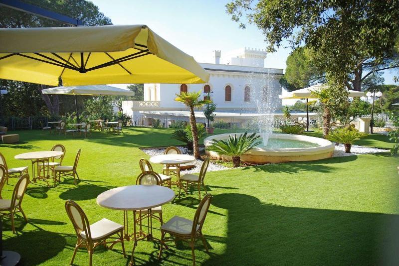 Le Scuderie Di Villa Ravenna Sannicola Extérieur photo